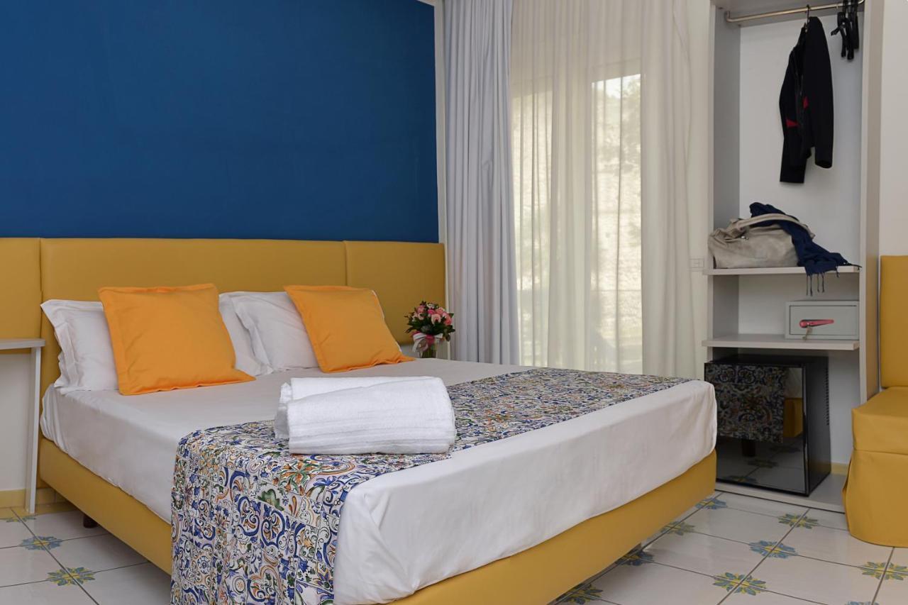 San Domenico Accommodation Майори Екстериор снимка